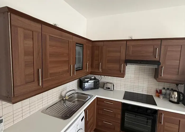 Cozy Two Bedroom In Appartamento